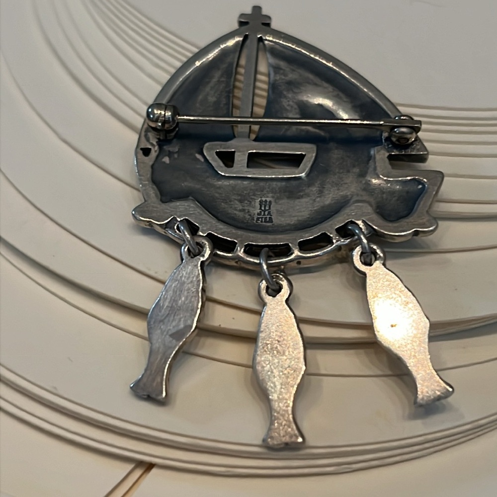 James Avery Sterling silver Fishers of Men pin brooch boat with 3 dangling fish - Picture 3 of 7